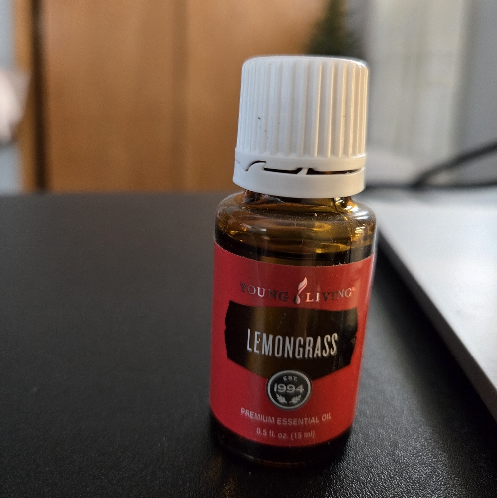Young Living Lemongrass Oil